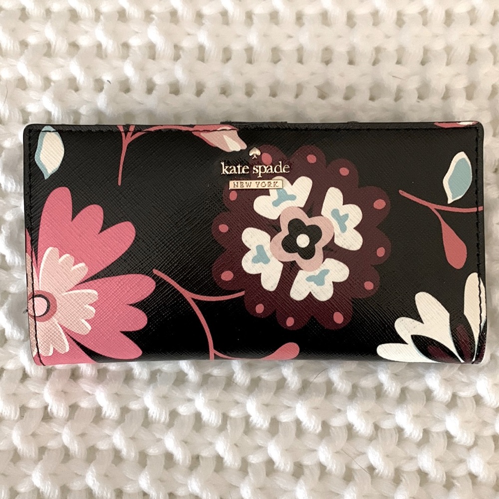 Kate Spade flower wallet.